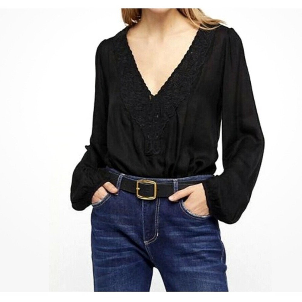 Free People Black Lace Trim Deep V-Neck Long Sleeve Boho Bodysuit Small NWOT